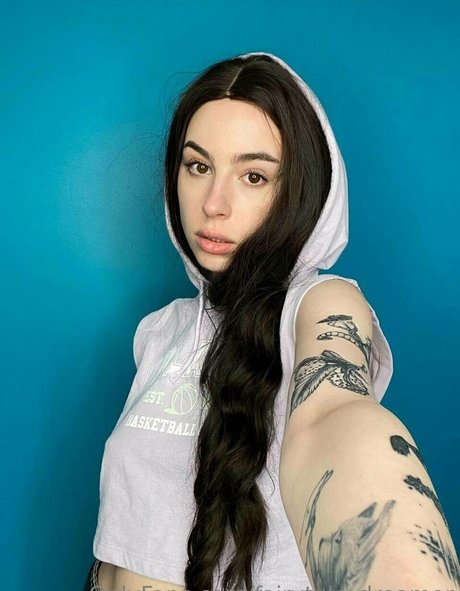 fairytale dreamer 無料のポルノスター 画像