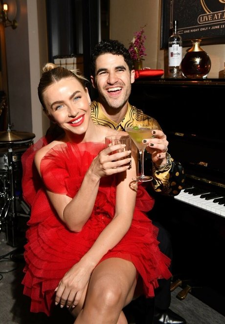 曲線美の黒檀OnlyFans ポルノ 写真