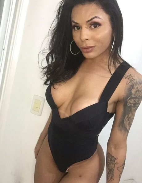 コスプレファックOnlyFans ホットセクシー 写真