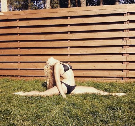 Kari i XXXモデル 画像