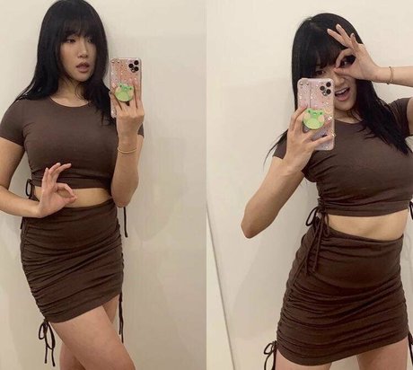 セクシーなブロンドのOnlyFans 無料セックス 写真