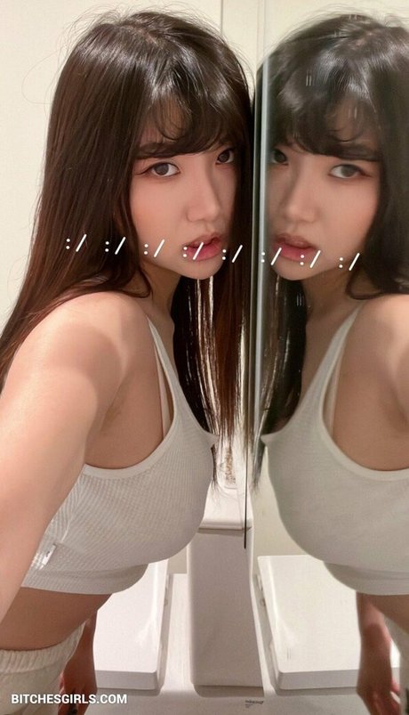 アジアの女性支配OnlyFans ベスト 写真