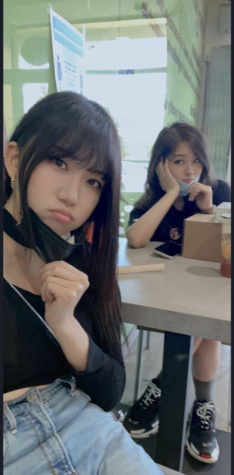 お金 OnlyFans セクシーヌード ギャラリー