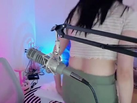 水中オンリーファン 無料裸 写真