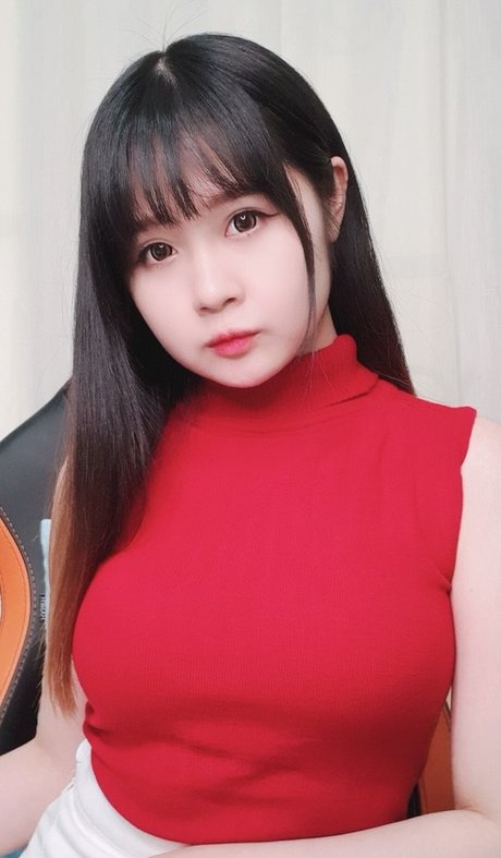 Clarissa Punipun ホットスター アーカイブ