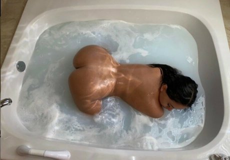 アマチュアOnlyFans ホットヌード 写真