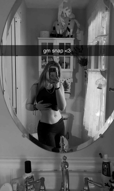 Elsuzannee xxxモデル 写真