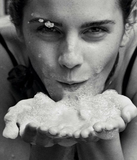 エボニートップオンリーファン 美しいヌード ギャラリー