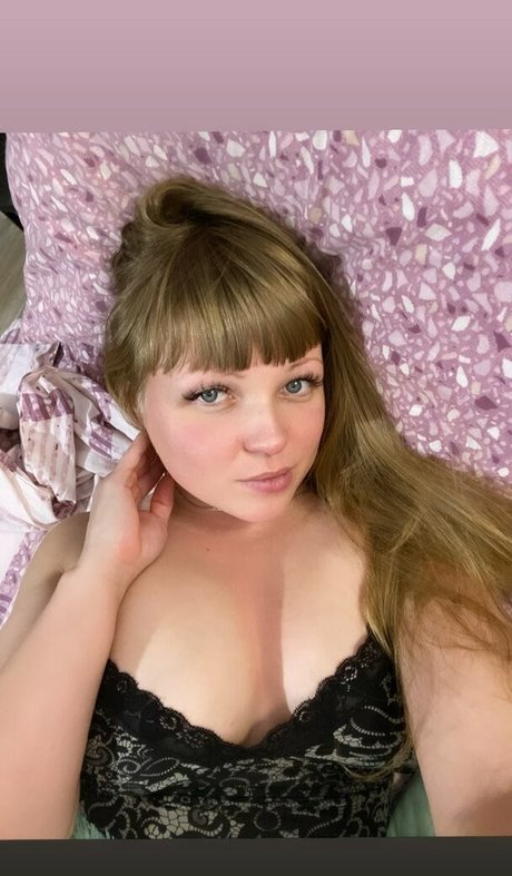 rude in life ポルノスター 可愛い 画像