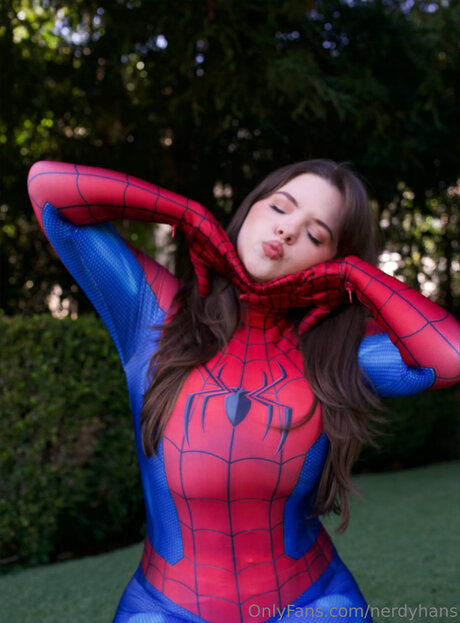 Nerdyhans ヌードモデル ギャラリー