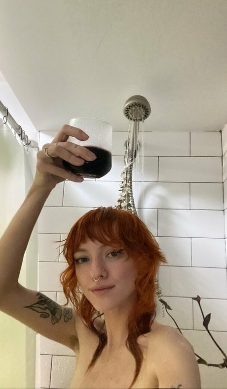 Pleasequietdown ヌードモデル 写真