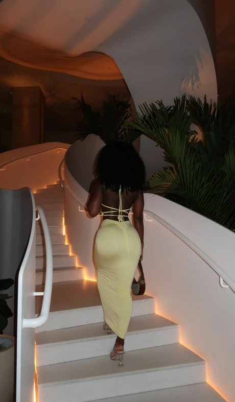 snapefit_ ポルノスター ヌード 画像