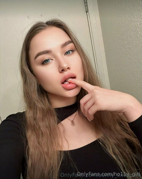 ho11y girl かわいいポルノスター 写真