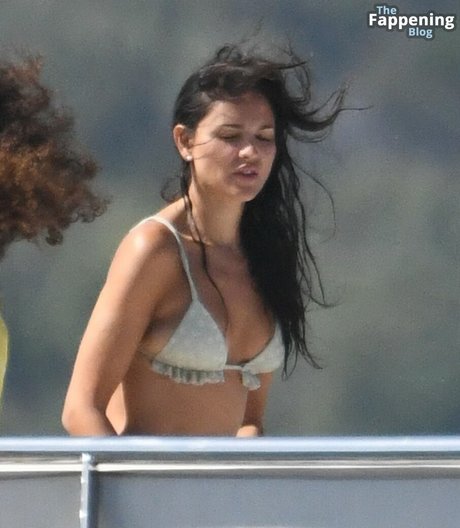 黒のランジェリーOnlyFans ホットポルノ ギャラリー