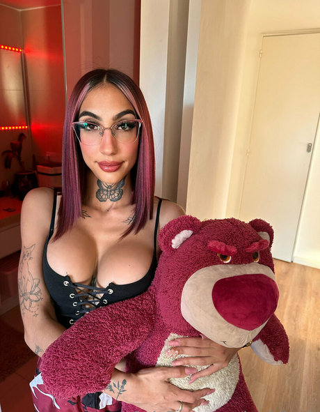 ティーンソロOnlyFans 美しい裸 写真