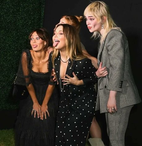 黒檀のシャワー OnlyFans 無料ポルノ 画像