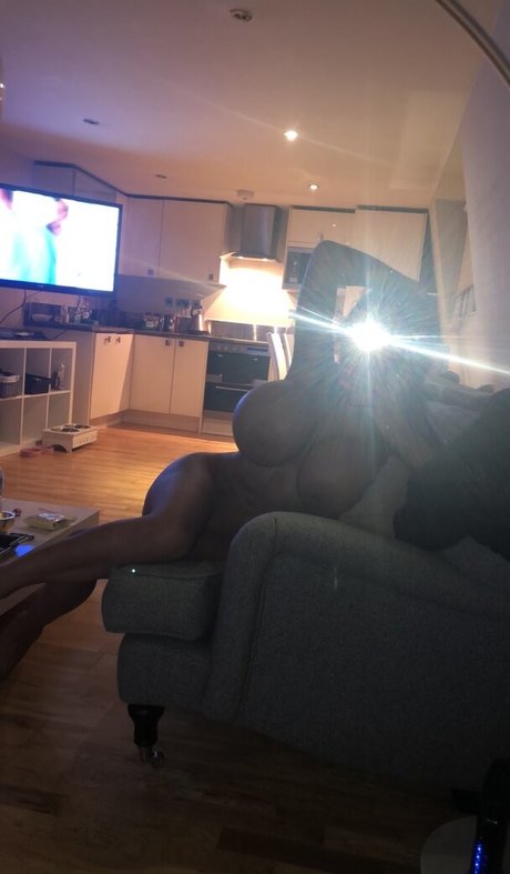 双子の姉妹OnlyFans アート裸 写真