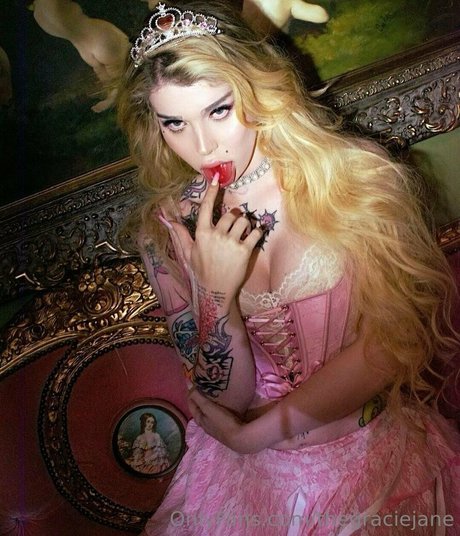 イギリス人熟女OnlyFans 無料セクシー ギャラリー