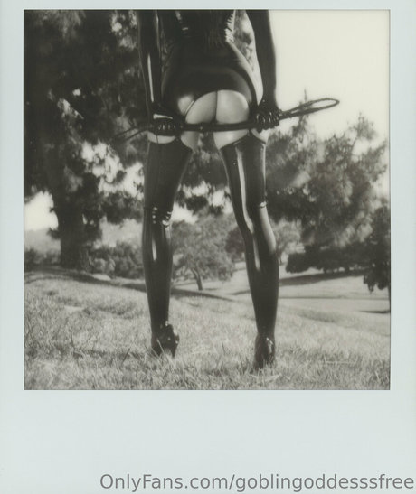 黒人フェムボーイOnlyFans ホット 写真