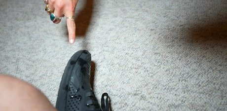 ccflightfree ヌード女優 画像