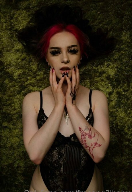 freeang3lbaby アダルト女優 画像