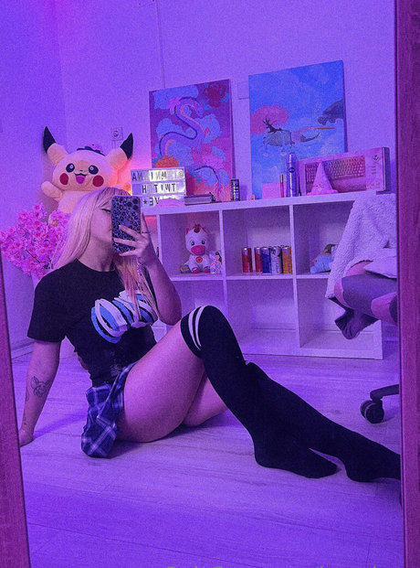 ninnauwu 最高の女優 写真