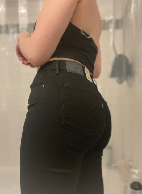 本物の熟女OnlyFans セクシー裸 画像