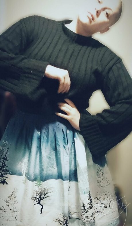 フェムボーイアジアンOnlyFans 無料ヌード 写真