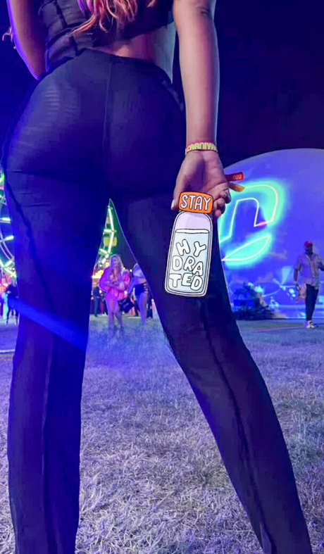 Candice Patton ポルノスター 美しい 画像