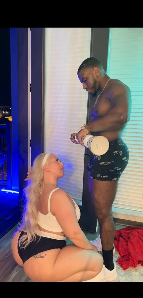 黒人のOnlyFans 無料セックス 写真