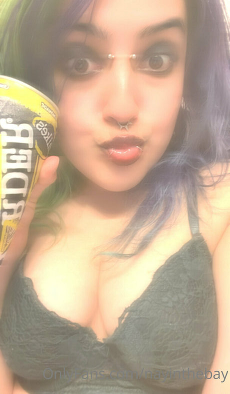 nayinthebay ポルノモデル 写真