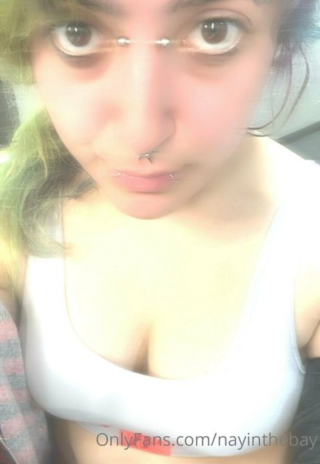 nayinthebay ヌード女優 アーカイブ