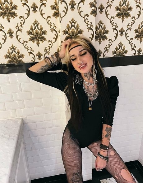 エボニーフィットネスOnlyFans アート裸 アーカイブ