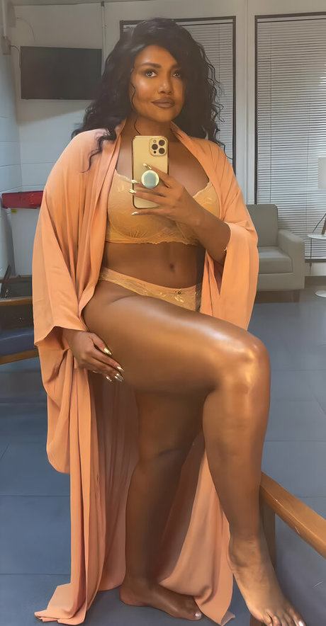 Gaby Amarantos 裸のポルノスター ギャラリー