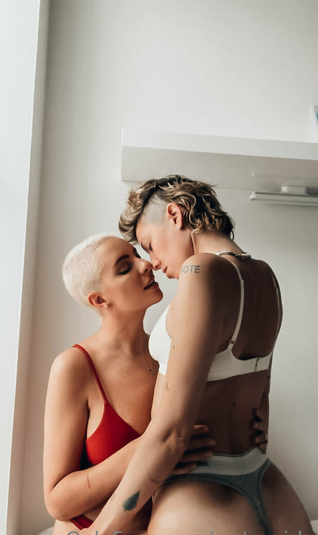 本物のティーンオンリーファン セクシーxxx 写真