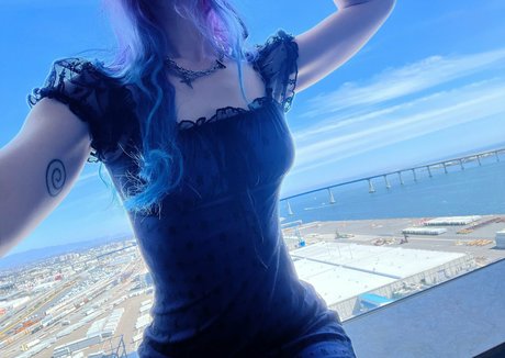 MorganLeFoy アートモデル ギャラリー