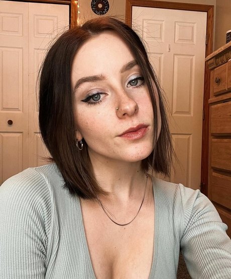 アマチュアPOV OnlyFans ポルノグラフィック ギャラリー