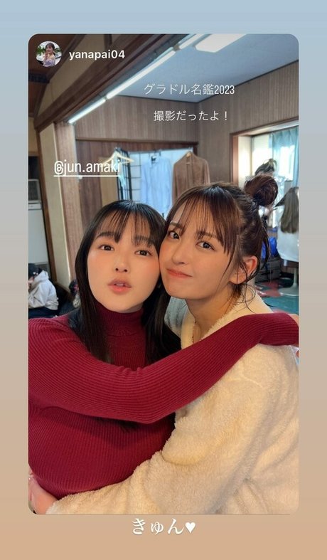 細身の巨乳OnlyFans ホットポルノ 写真