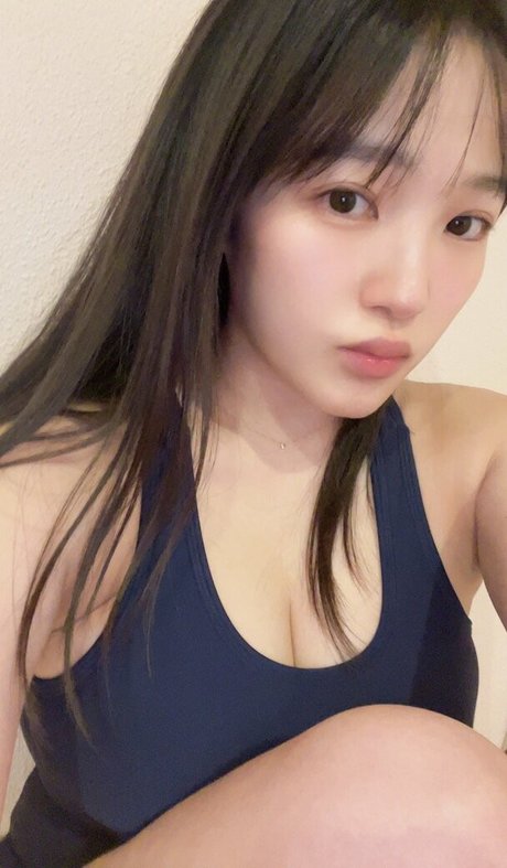 巨乳とお尻のOnlyFans セクシー 写真
