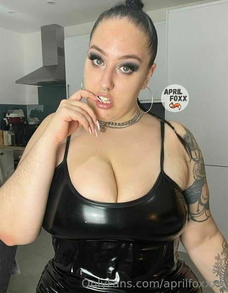 巨乳とお尻のOnlyFans 無料セックス 写真