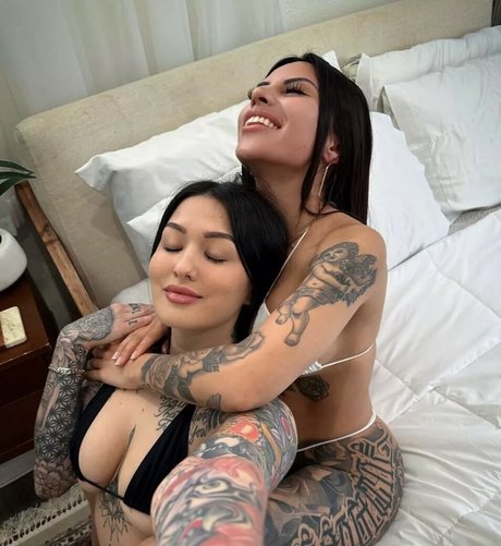 Taylor Roze 独占女優 写真