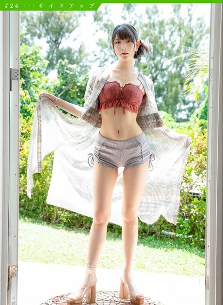 Marina Amatsu トップ女優 写真