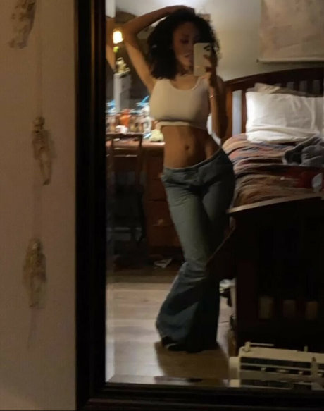 小柄なBBC OnlyFans ポルノ 画像