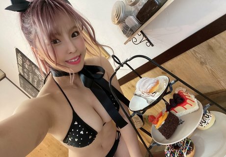 足の裏3P OnlyFans HD アーカイブ