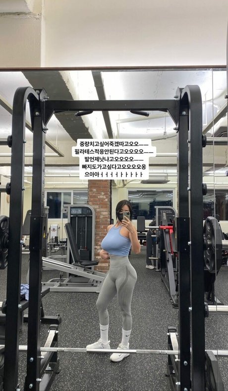 Tashay0ung 無料モデル 写真