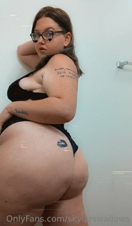 PawgトランスOnlyFans ホット 写真