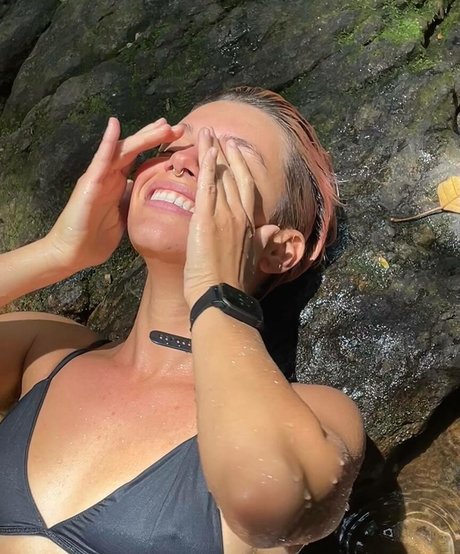 妻のマンコOnlyFans 無料裸 写真