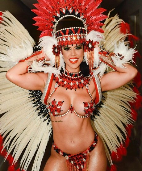 バイセクシャルカップルのOnlyFans 美しいxxx ギャラリー