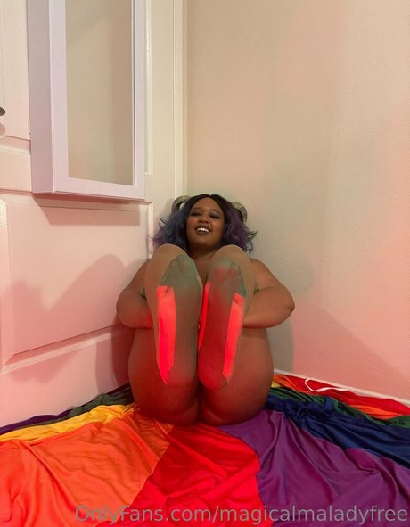 magicalmaladyfree 裸モデル ギャラリー