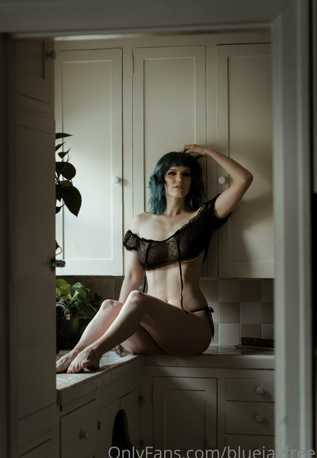 ボディビルダーカップルOnlyFans アートxxx ギャラリー